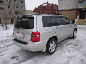 Toyota Kluger V