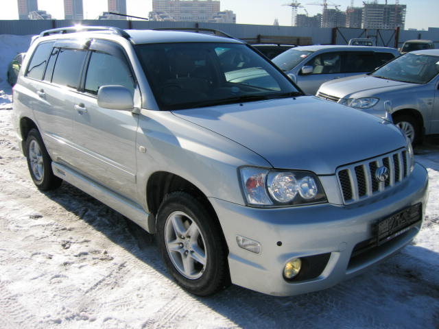 2001 Toyota Kluger V For Sale