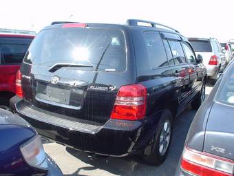 2001 Toyota Kluger V Pictures