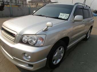 2001 Toyota Kluger V Pictures