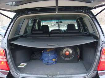 2001 Toyota Kluger V Pictures