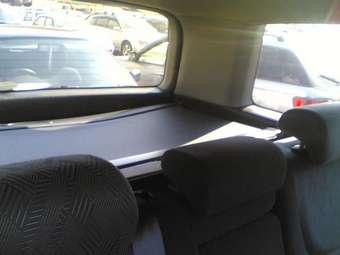 2001 Toyota Kluger V Pictures