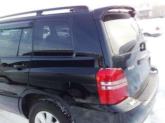 2001 Toyota Kluger V Pictures