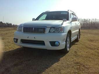 2001 Toyota Kluger V Pictures