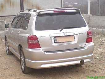 2001 Toyota Kluger V Pictures