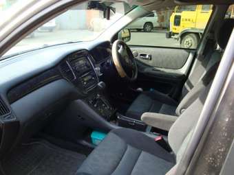 2001 Toyota Kluger V For Sale