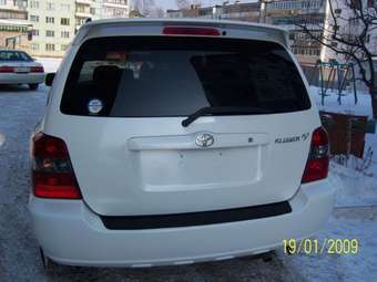 2001 Toyota Kluger V Pictures