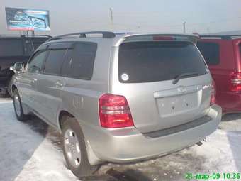 2001 Toyota Kluger V Pictures