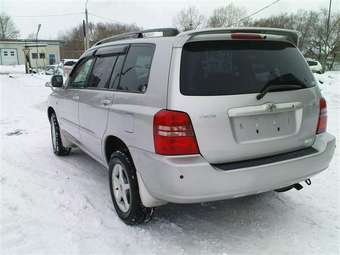 2001 Toyota Kluger V Pictures