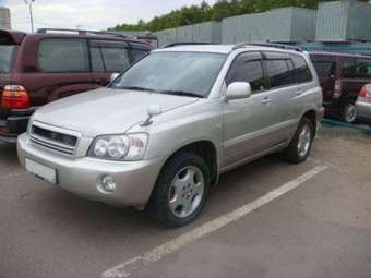 2001 Toyota Kluger V For Sale