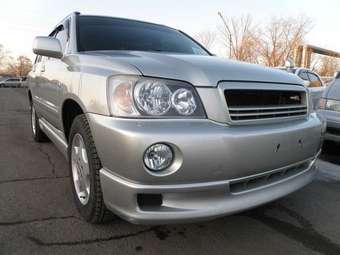 2001 Toyota Kluger V Pictures