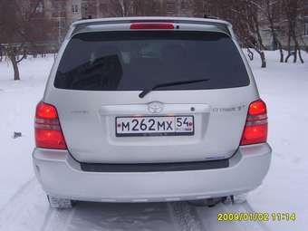 2001 Toyota Kluger V Pictures