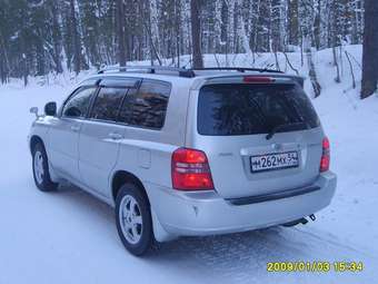 2001 Toyota Kluger V Pictures