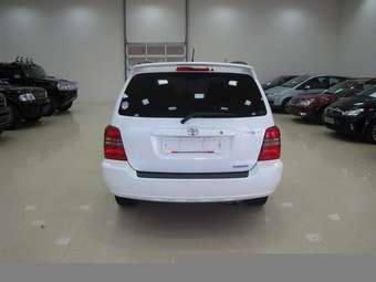 2001 Toyota Kluger V For Sale