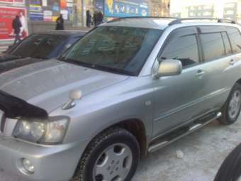 2001 Toyota Kluger V Pics