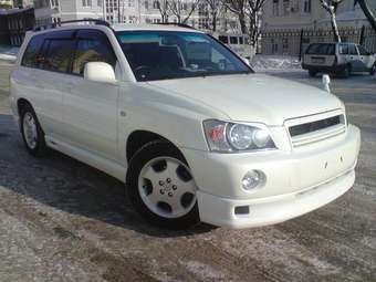 2001 Toyota Kluger V For Sale