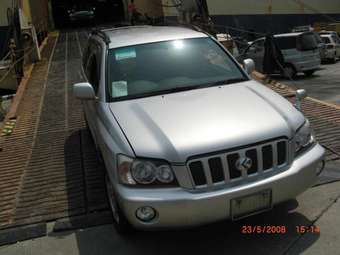 2001 Toyota Kluger V For Sale