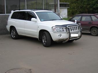 2002 Toyota Kluger V