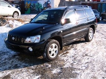 2002 Toyota Kluger V