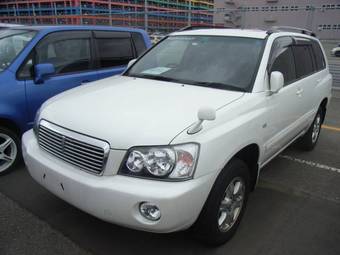 2002 Toyota Kluger V