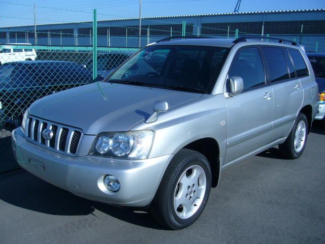 2002 Toyota Kluger V