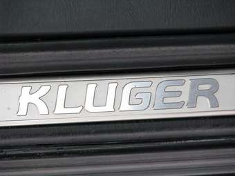 Toyota Kluger V