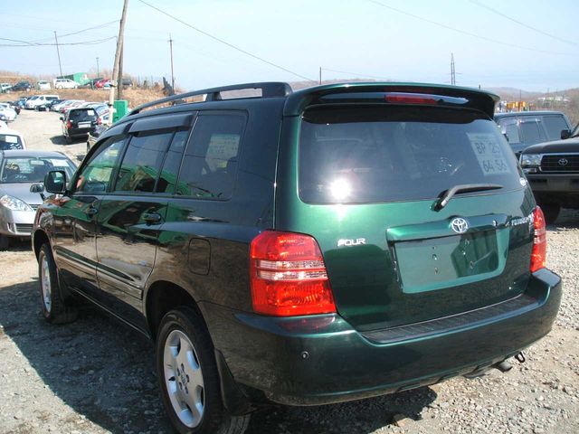 2002 Toyota Kluger V