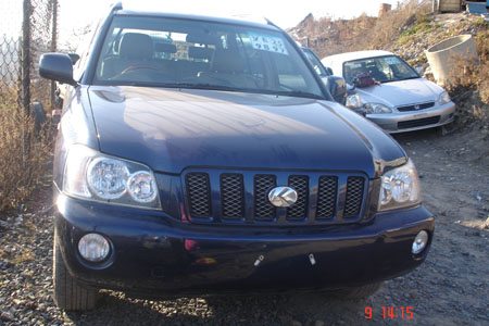 2002 Toyota Kluger V Photos