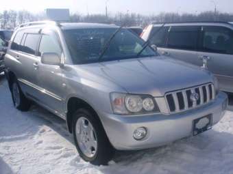 2002 Toyota Kluger V