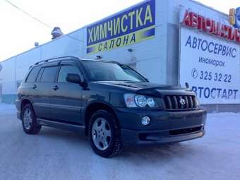 2002 Toyota Kluger V Pictures