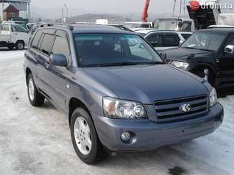 2002 Toyota Kluger V