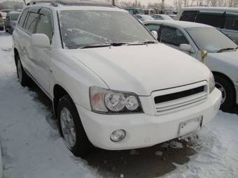 2002 Toyota Kluger V Pictures