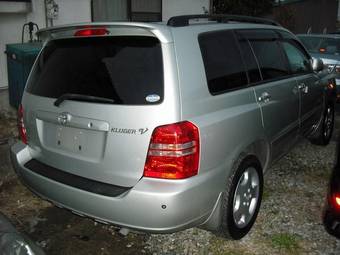 2002 Toyota Kluger V Pictures