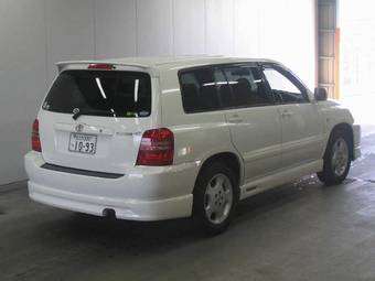 2002 Toyota Kluger V Pictures