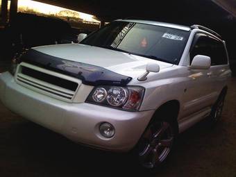 2002 Toyota Kluger V For Sale