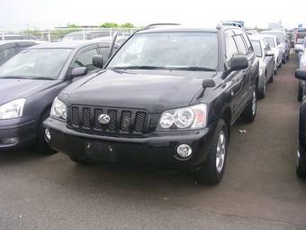 2002 Toyota Kluger V Pictures