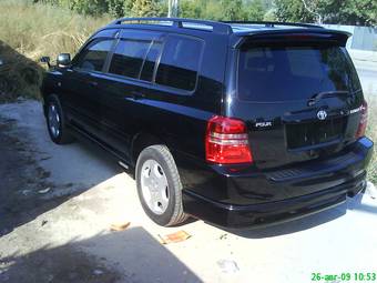 2002 Toyota Kluger V Pictures