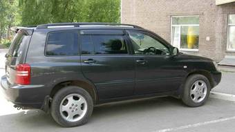 2002 Toyota Kluger V Pictures