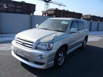 2003 Toyota Kluger V