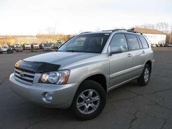 2003 Toyota Kluger V