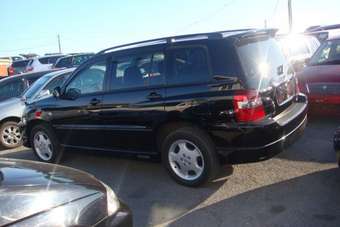 2003 Toyota Kluger V Pictures