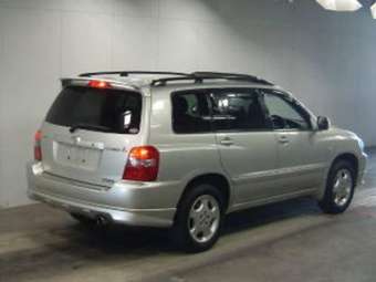 2003 Toyota Kluger V Photos