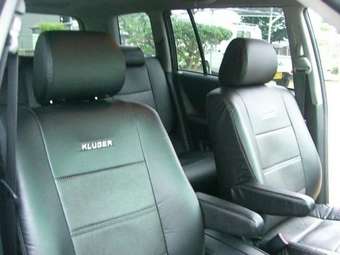 2003 Toyota Kluger V Photos