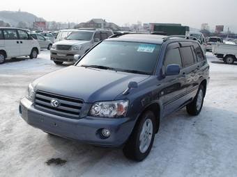 2003 Toyota Kluger V Pictures
