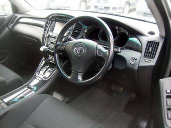 2003 Toyota Kluger V For Sale