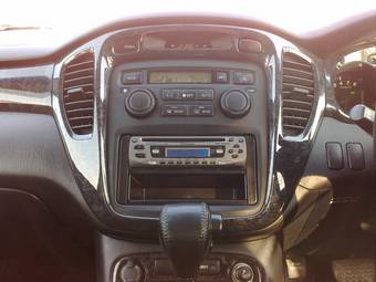 2003 Toyota Kluger V For Sale