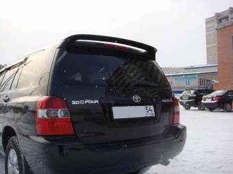2003 Toyota Kluger V Pictures
