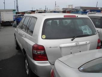 2003 Toyota Kluger V Pictures
