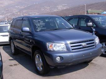 2003 Toyota Kluger V Photos