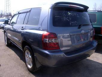2003 Toyota Kluger V Photos